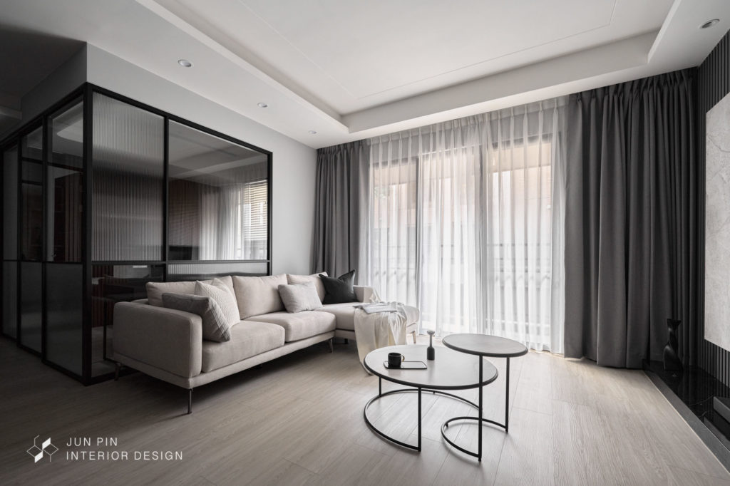 新北新莊宏普雙橡園室內設計裝潢28坪醫生現代風單身宅客廳沙發